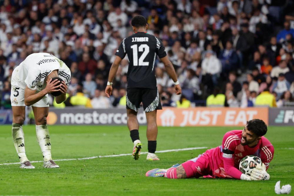 呈現出進攻 呈現出進攻